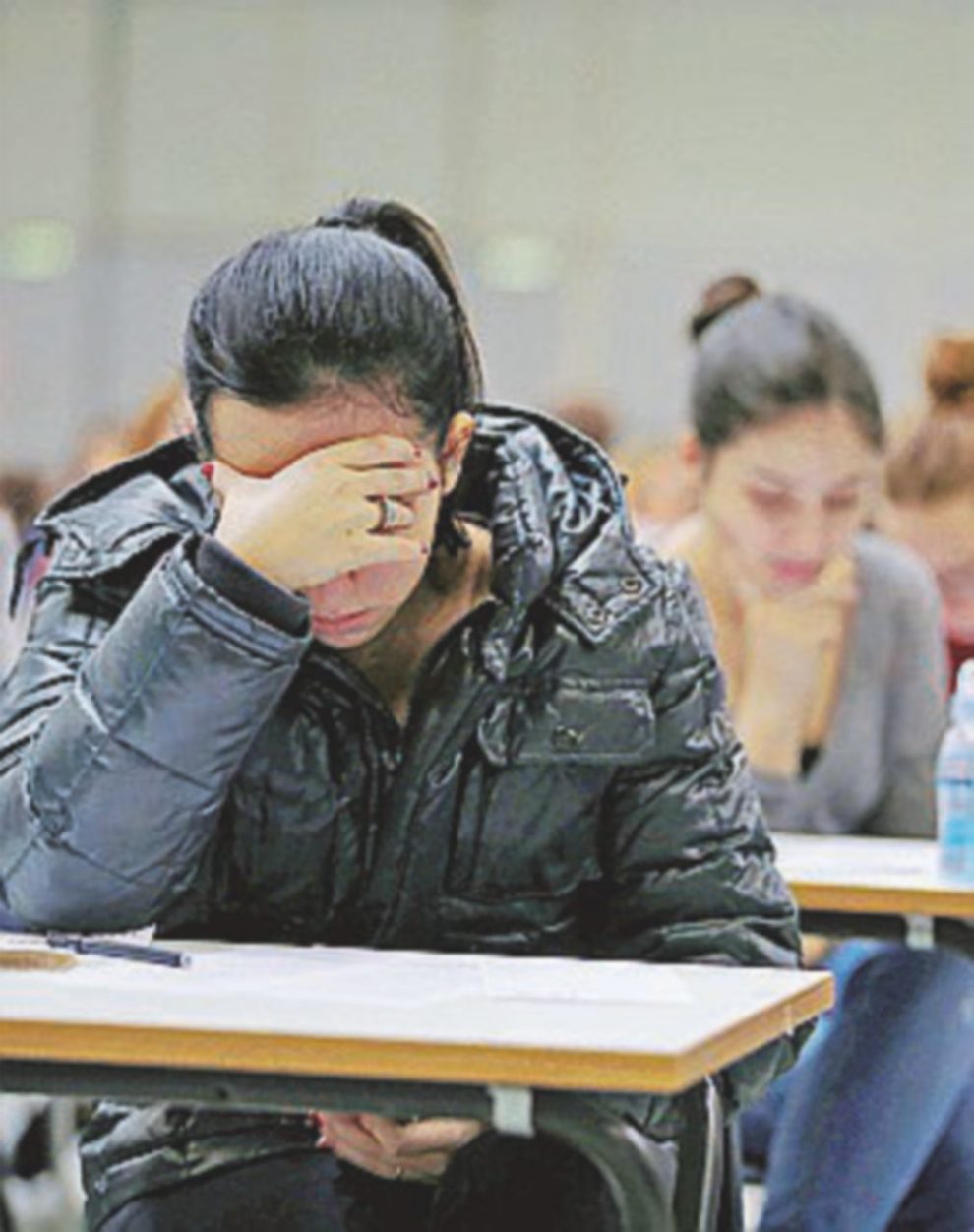 Sui banchi del concorso - LaPresse