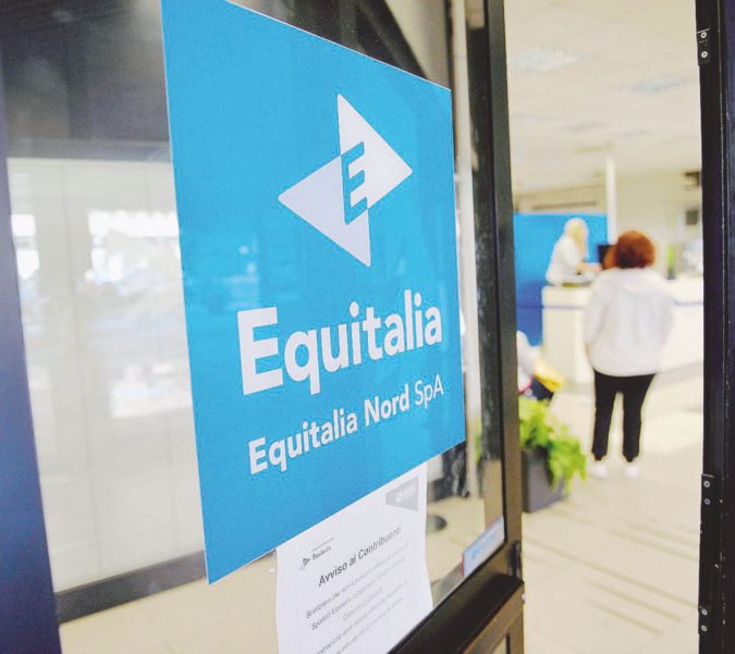 La beffa - Equitalia: il premier ne ha annunciato la “chiusura” (entrerà nell’Agenzia delle Entrate) - Ansa