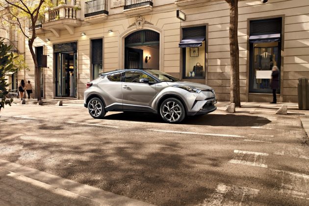 TOYOTA C-HR
