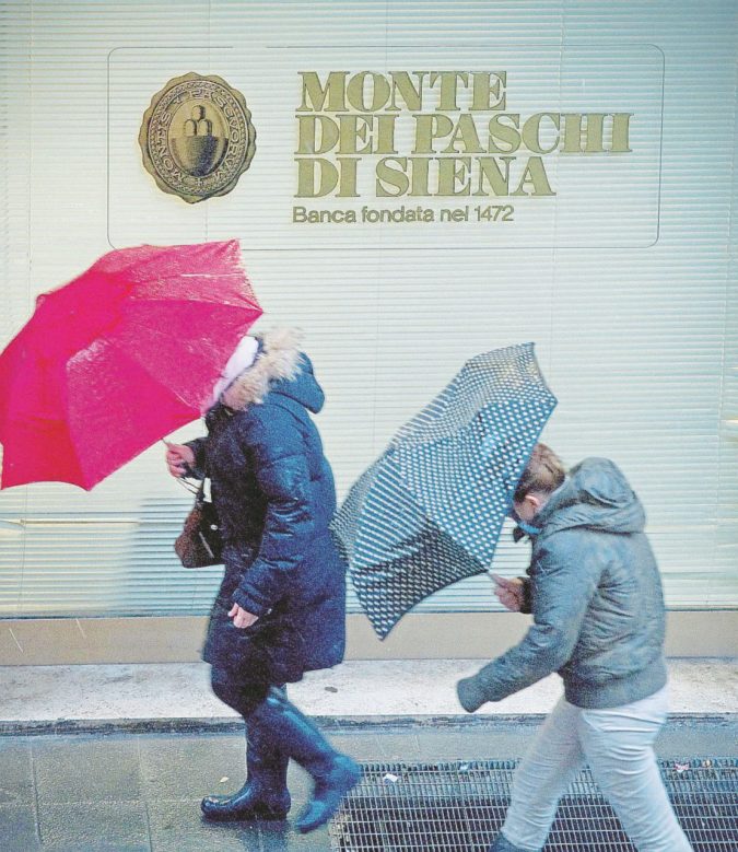 Il Monte dei Paschi di Siena deve fare un aumento di capitale da 5 miliardi - Ansa