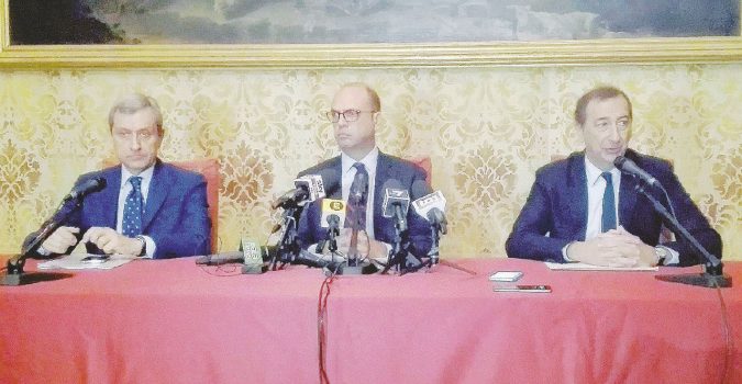 - Il prefetto Alessandro Marangoni, il ministro Angelino Alfano e il sindaco Giuseppe Sala - Ansa