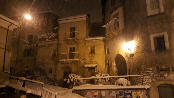 EMERGENZA MALTEMPO IN ABRUZZO, PINOTTI MANDA L'ESERCITO