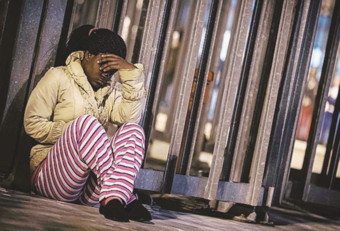 Dietro le sbarre - Una donna nel Cie di Ponte Galeria a Roma - Ansa