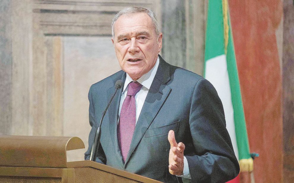 Radicali, convegno "Come vincere la sfida dell'immigrazione?"