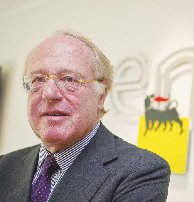 2005-2014 - L’ex ad Paolo Scaroni è indagato - Ansa