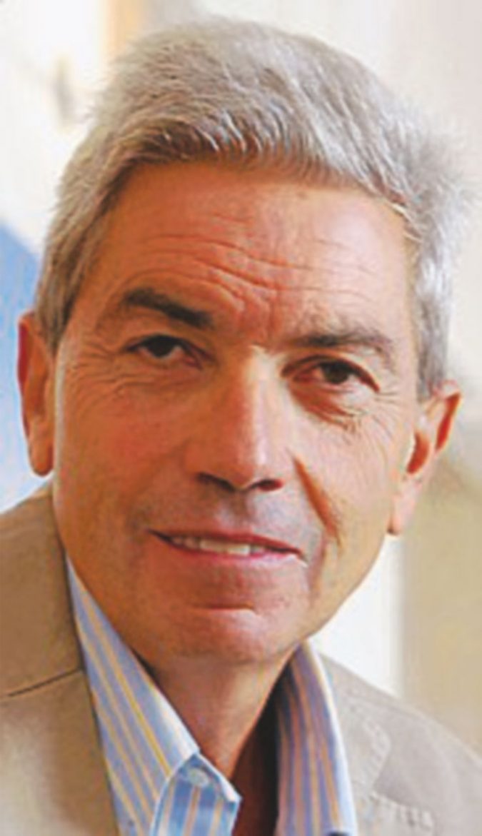 - Fondatore  del Fatto  Quotidiano