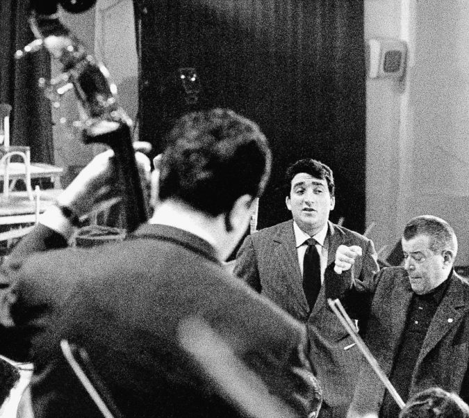 Correva  l’anno 1960 Antonio Lardera in arte Tony Dallara durante le prove a Sanremo   - LaPresse