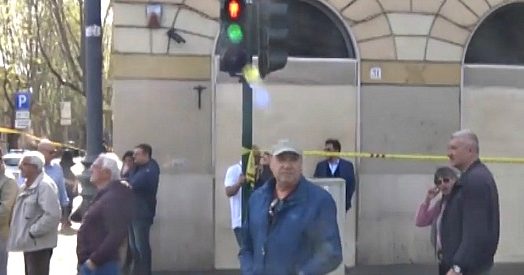 Cortei Roma, ecco come la Deutsche Bank si prepara ad accogliere i manifestanti di Eurostop