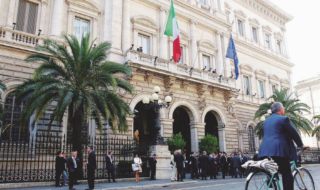 Bankitalia avverte Renzi sui soldi di Scaramuzzino