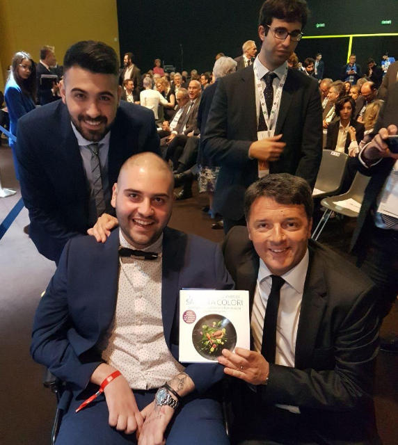 Il cuoco con la Sla che ha incontrato Obama a Milano : “Mi ha proposto di essere curato negli Usa - ma voglio impegnarmi per aiutare la ricerca in Italia”