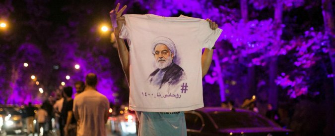 Iran, ha stravinto il Presidente dal colore viola