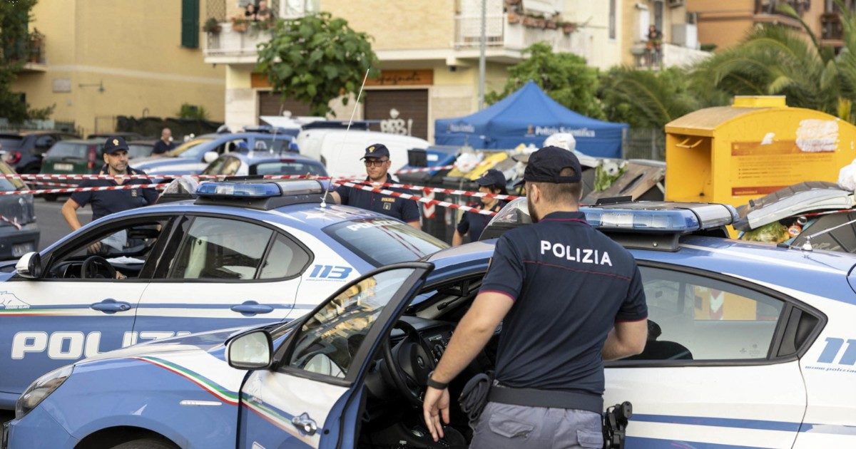 Roma Il Cadavere Di Una Enne Trovato In Un Carrello Della Spesa