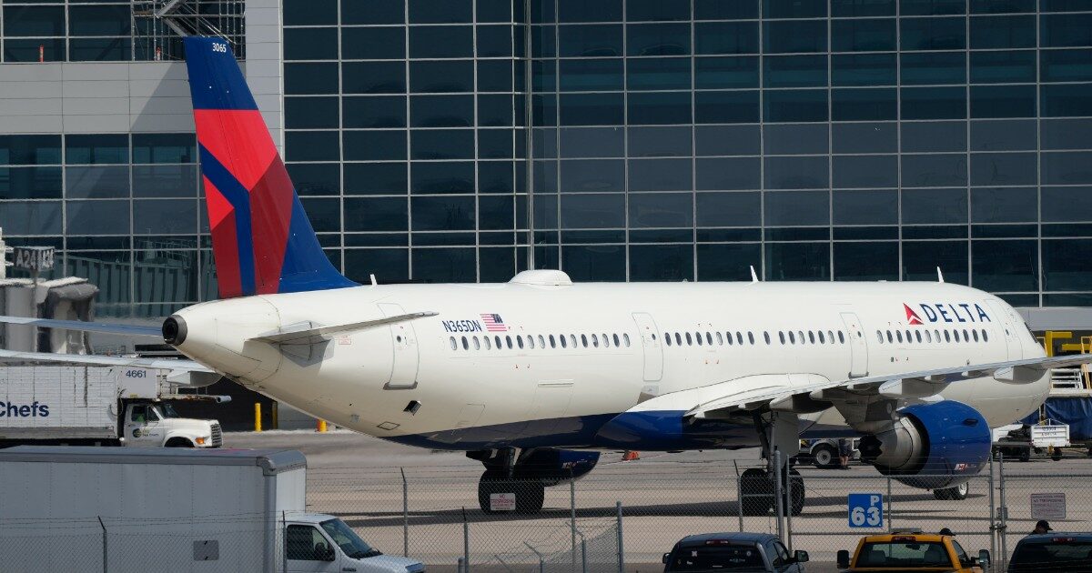 Volo Di Delta Da Milano Ad Atlanta Incontra Una Forte Turbolenza 11