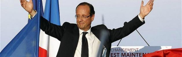 Copertina di Francia, Hollande: “E’ un nuovo inizio per l’Europa”. Sarkozy: “Buona fortuna”