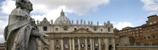 Vaticano, il “corvo” è stato arrestato: “cameriere” del Papa sotto accusa