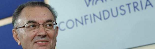 Copertina di Squinzi: “Riforma del lavoro non convince”. Fisco? “Zavorra intollerabile”