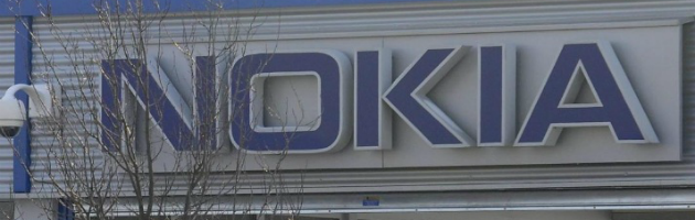 Nokia, tagli per 10mila posti di lavoro. Chiusi tre stabilimenti entro fine 2013