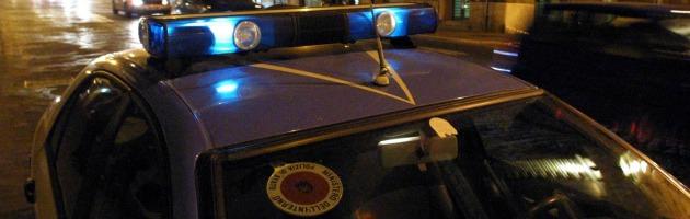 Grosseto, forza un posto di controllo. Spari della polizia, muore un 26enne