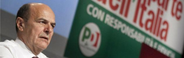 Bersani insiste: “Non divagate, da Grillo linguaggio fascista contro il Pd”