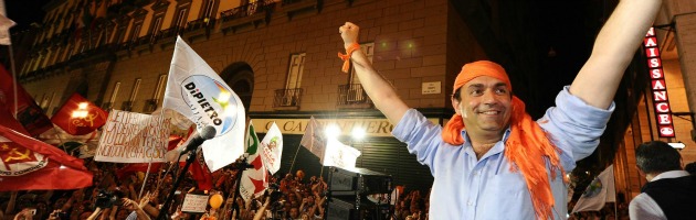 “Populismo e passerelle, così De Magistris ha tradito la Rivoluzione arancione”