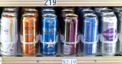Copertina di “Attenzione, la taurina degli energy drink favorisce la leucemia”: la scoperta nel nuovo studio su Nature