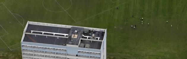 Copertina di Londra 2012, missili sui tetti per interesse nazionale. I residenti: “Abbiamo paura”
