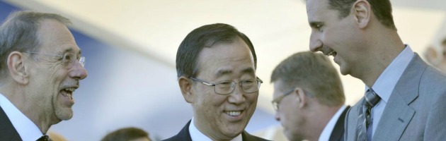 Copertina di Siria, pressing di Ban Ki Moon su governo e ribelli: “Cessi ogni violenza”