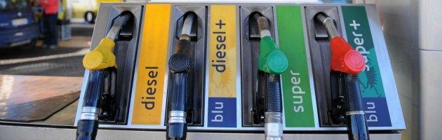 Benzina, Finanza denuncia 23 gestori per frode. Registrate 356 irregolarità