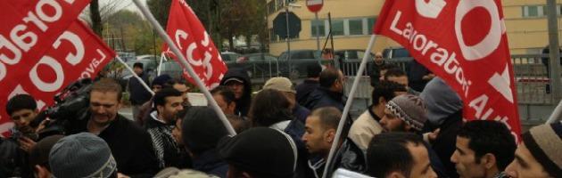 Copertina di Scioperi e picchetti, l’autunno caldo delle coop in Emilia. Ma è scontro tra sindacati