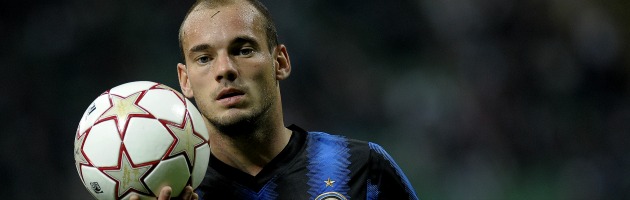 Caso Sneijder, contro l’Inter anche il sindacato mondiale dei calciatori