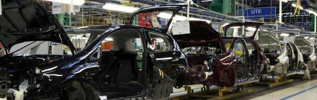 Crolla la produzione industriale in Italia: -5,2 per cento rispetto al 2012