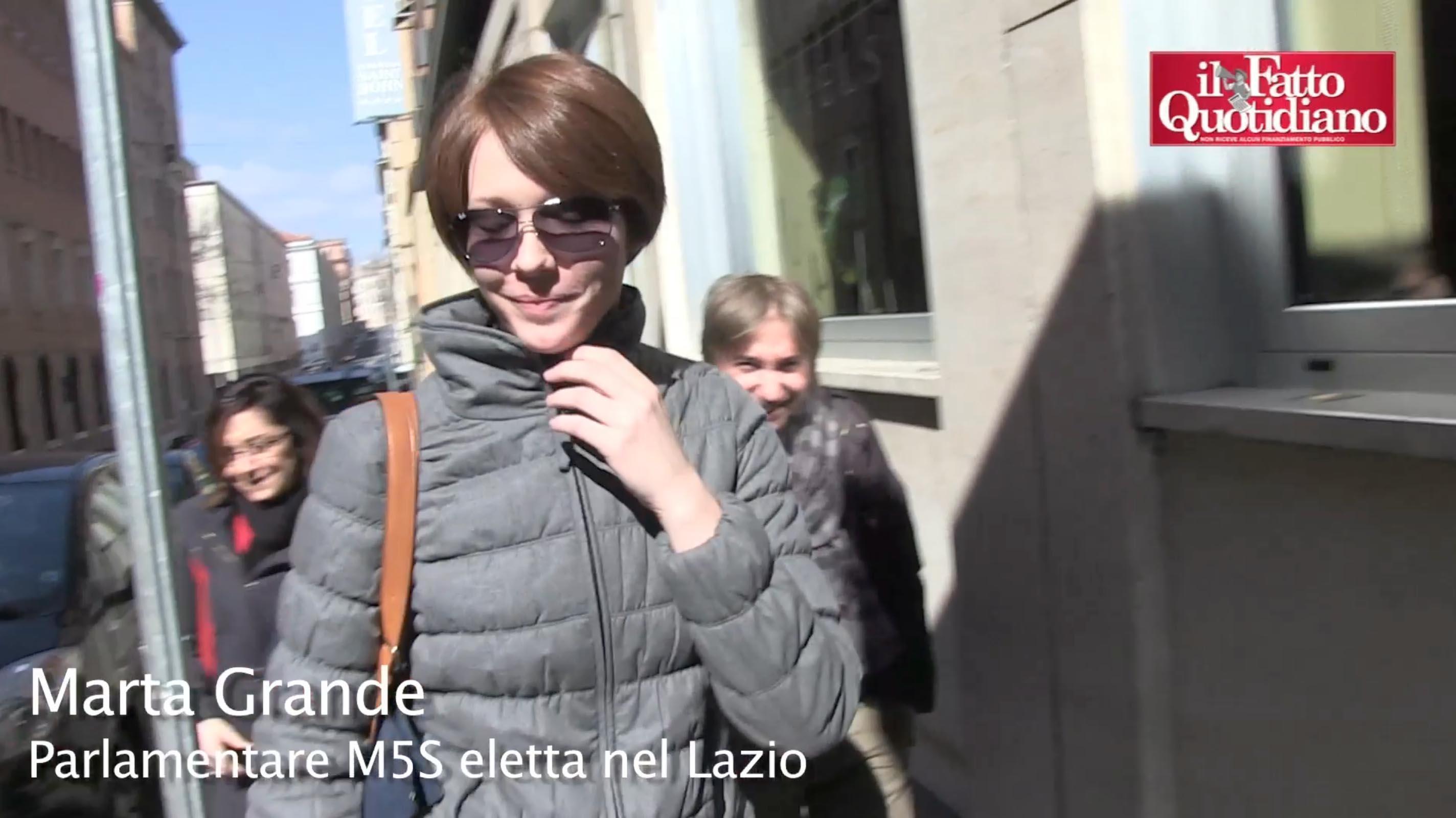 Copertina di Meeting degli eletti del M5S, assalto dei cronisti all’hotel St. John di Roma