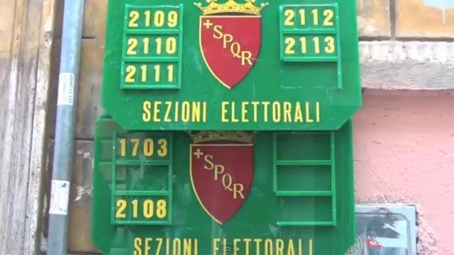 Copertina di Amministrative Roma, gli elettori: “Meglio il derby, almeno è una sfida vera”