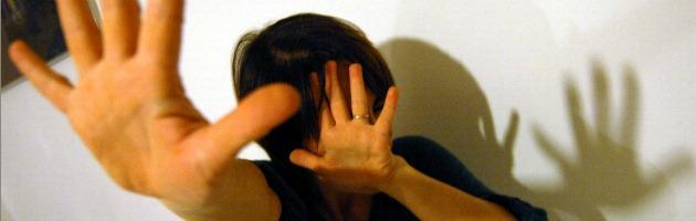 Violenza sulle donne: l’Istat fotografa la vita quotidiana delle vittime che vogliono uscirne