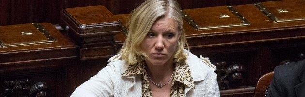 Copertina di “Ici non pagata 4 anni, palestra abusiva”. Josefa Idem, ministro tedesco all’italiana? (video)