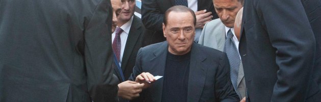 Pdl, Berlusconi: “Stop a dichiarazioni per non alimentare polemiche”
