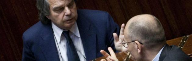 Decadenza Berlusconi, Brunetta: “Se vota a favore, Pd rompe la coalizione”