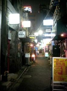 Quartiere Golden Gai a Tokyo