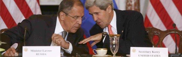 Copertina di Siria, Mosca: ‘Gas? Dubbi su prove Usa’. Vaticano: ‘Rischio guerra mondiale’