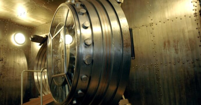 Banche italiane, con la bad bank si salvano solo i dinosauri del credito