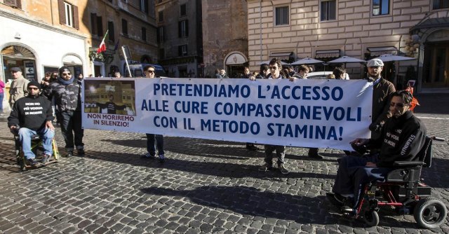 Copertina di Stamina, il perito del tribunale di Brescia: “Cura inutile, inappropriata e dannosa”