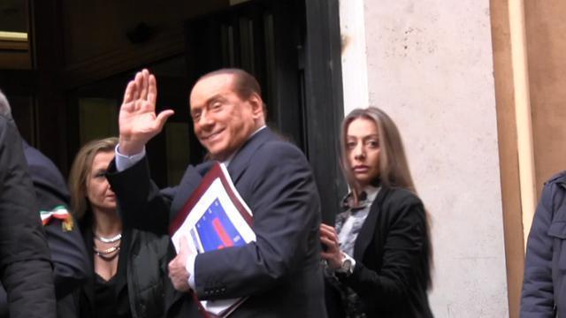 Copertina di Forza Italia, Santanchè: “Se Alfano si sfila dal governo io mi faccio suora”