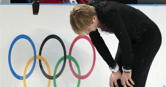 Copertina di Olimpiadi Sochi 2014, ritiro choc per Evgeny Plushenko. Lo Zar dice addio