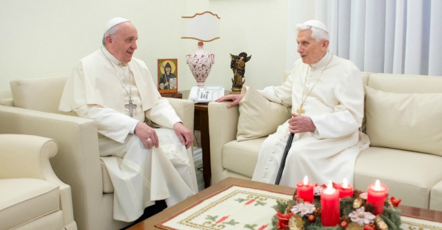 Ratzinger e Bergoglio