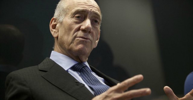 Israele, ex premier Olmert condannato per corruzione per scandalo immobiliare