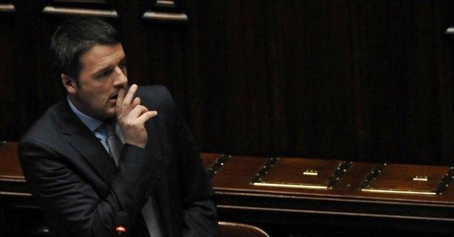 Renzi: “Mi interessa consenso famiglie”. Taglio stipendi? “E’ giustizia sociale”
