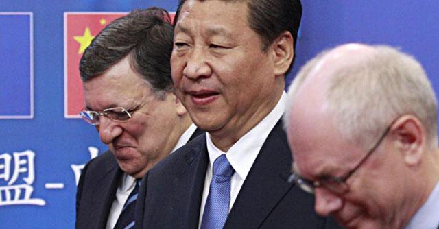 Bruxelles, visita in sordina di Xi Jinping. Niente diritti umani, si parla di affari