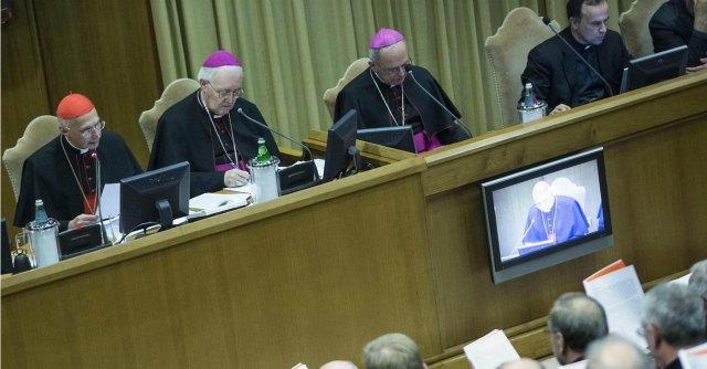 Copertina di Cei, l’assemblea generale: “Il presidente sarà scelto dal Papa su una terna”
