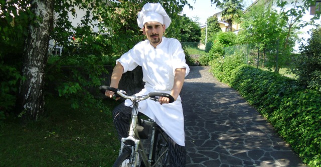 COOKaBIKE, il cuoco in bicicletta dal Friuli all’Estonia