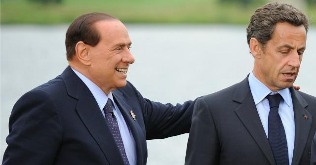 Copertina di “Sarkozy come Berlusconi: fa la vittima e attacca le toghe rosse per tornare all’Eliseo”